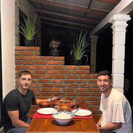 Thilina Homestay シギリヤ エクステリア 写真